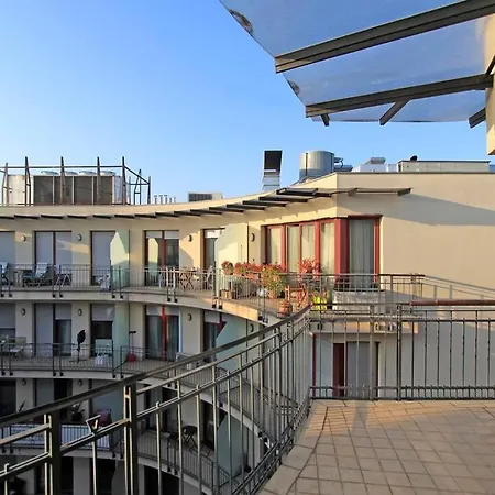 Apartament King's Court - Centre -free Garage